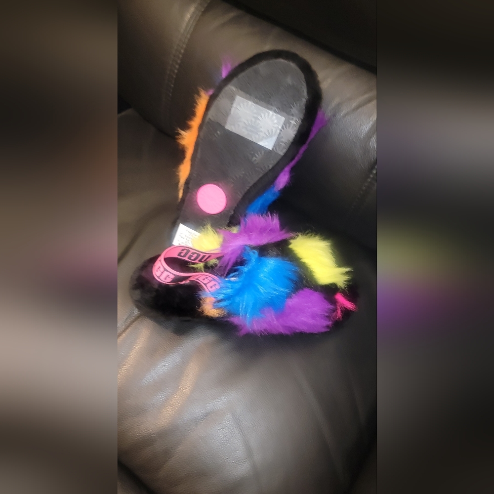 Ugg Fluff Yeah Sandals. - image 2